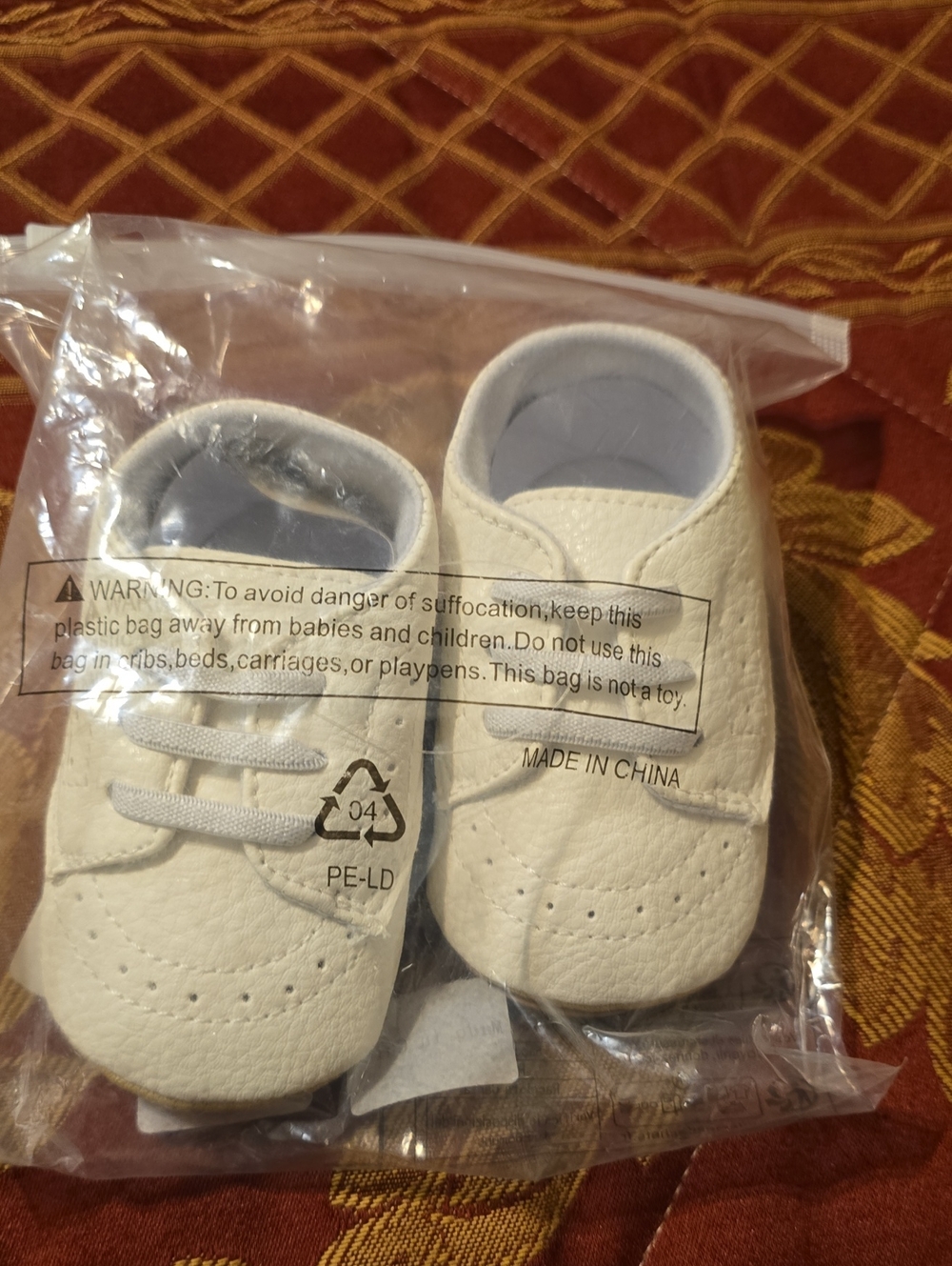 Baby Soft Moccasin Walker Shoes in Cream [Size 2]